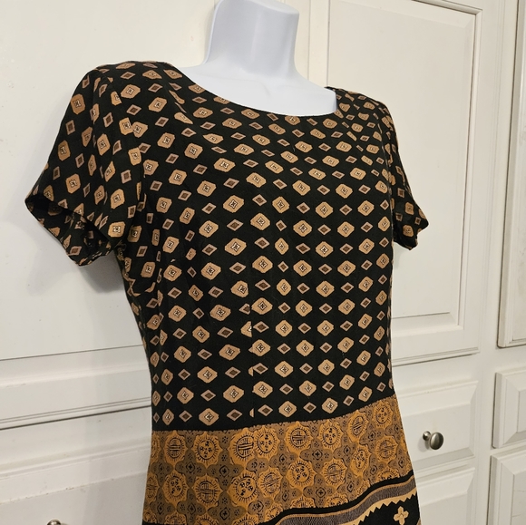 Rabbit Rabbit Rabbit - 6 Petite MINI DRESS - Picture 6 of 9